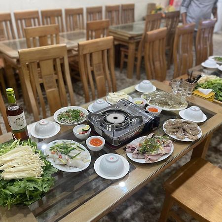 Phuong Dong Hotel Dong Khe Sau Zewnętrze zdjęcie