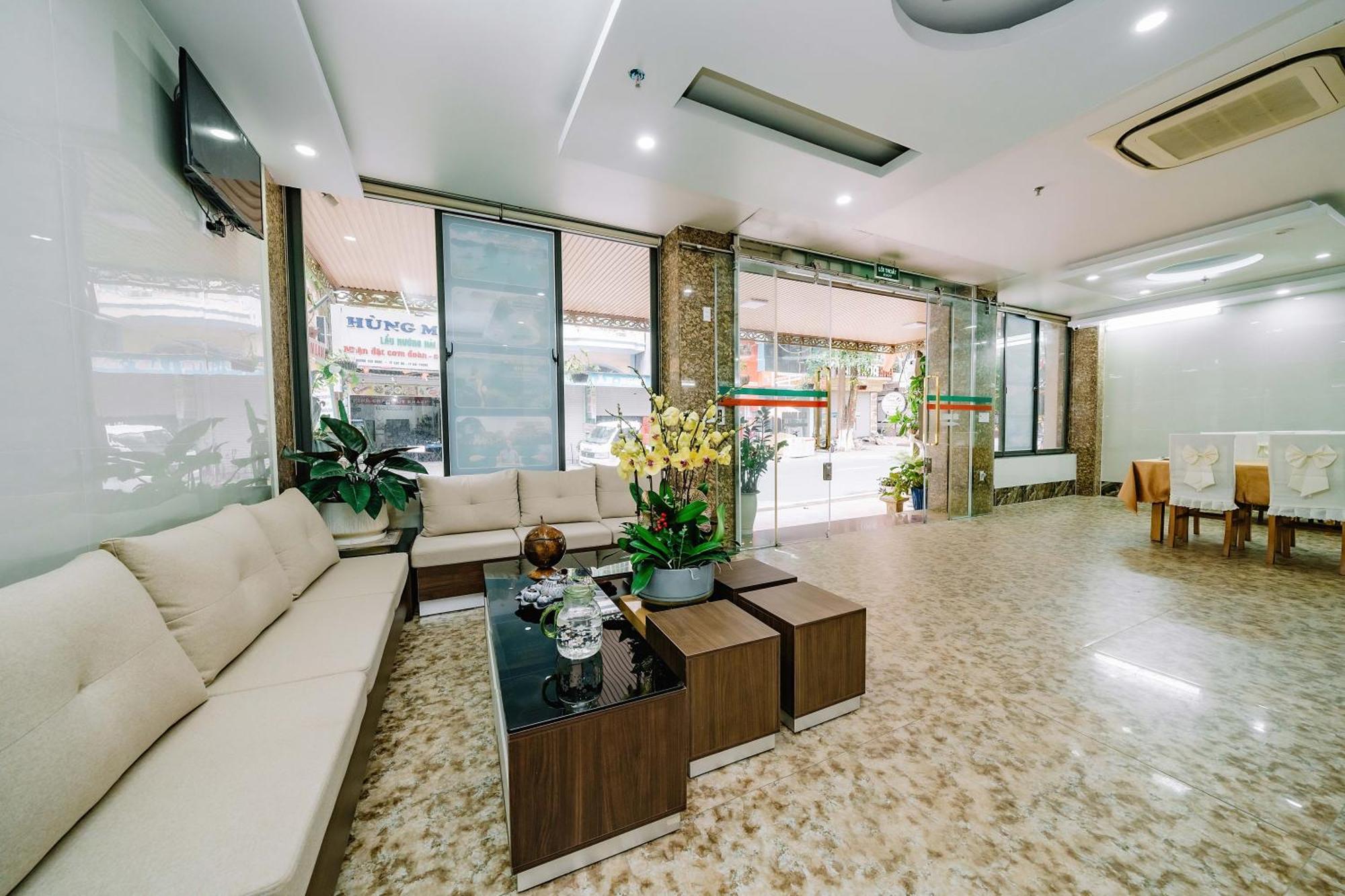 Phuong Dong Hotel Dong Khe Sau Zewnętrze zdjęcie