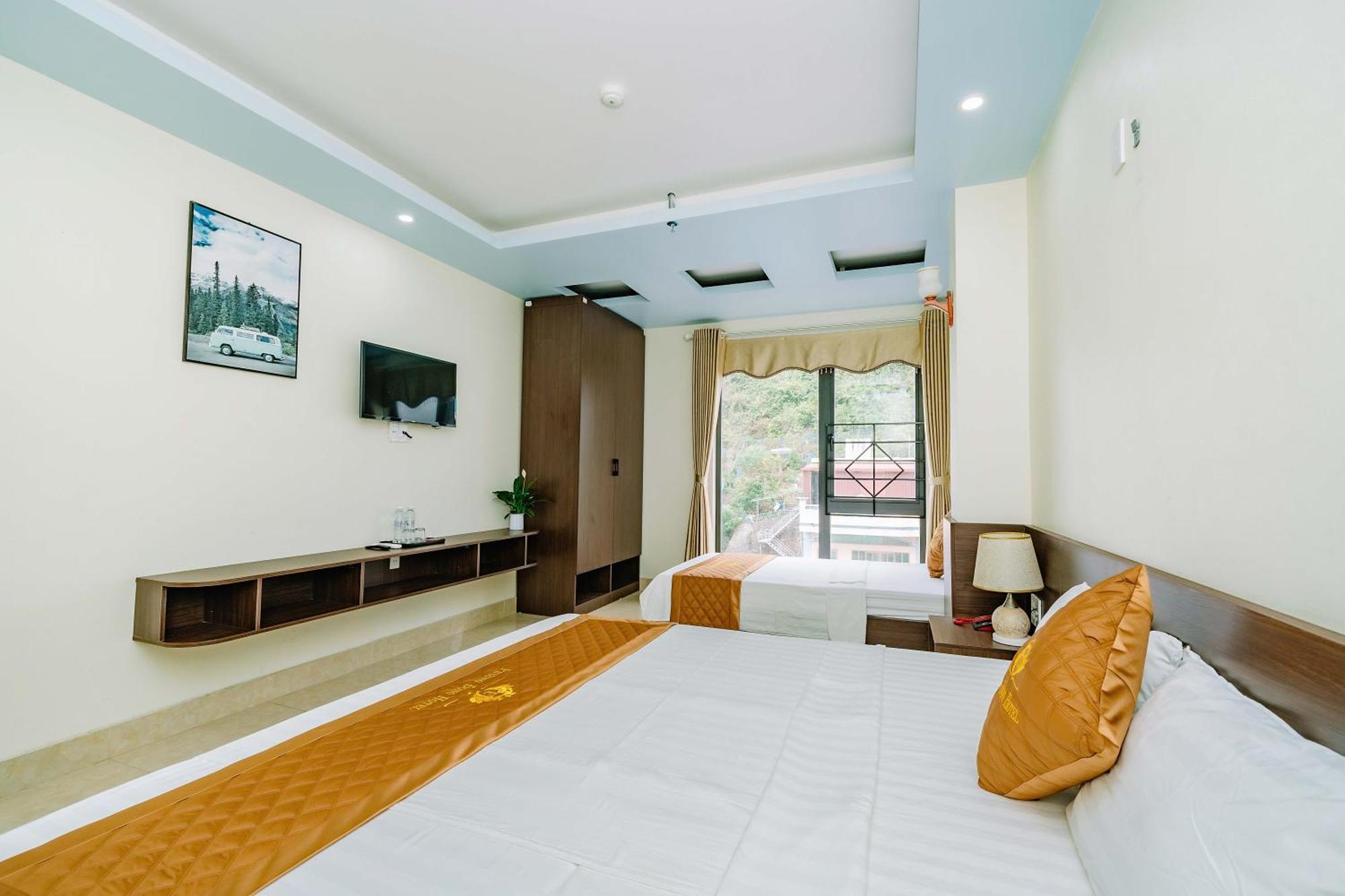 Phuong Dong Hotel Dong Khe Sau Zewnętrze zdjęcie