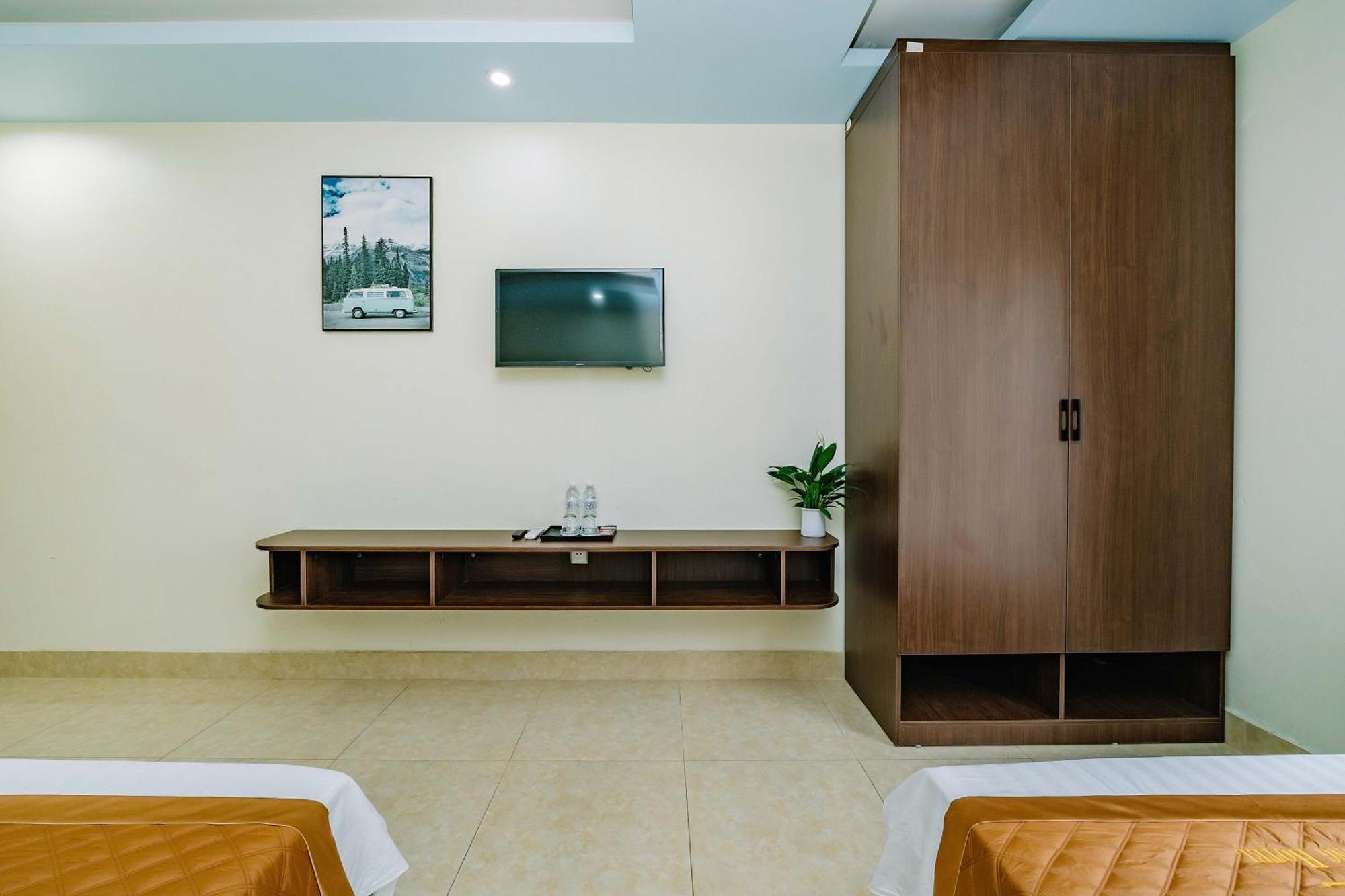 Phuong Dong Hotel Dong Khe Sau Zewnętrze zdjęcie