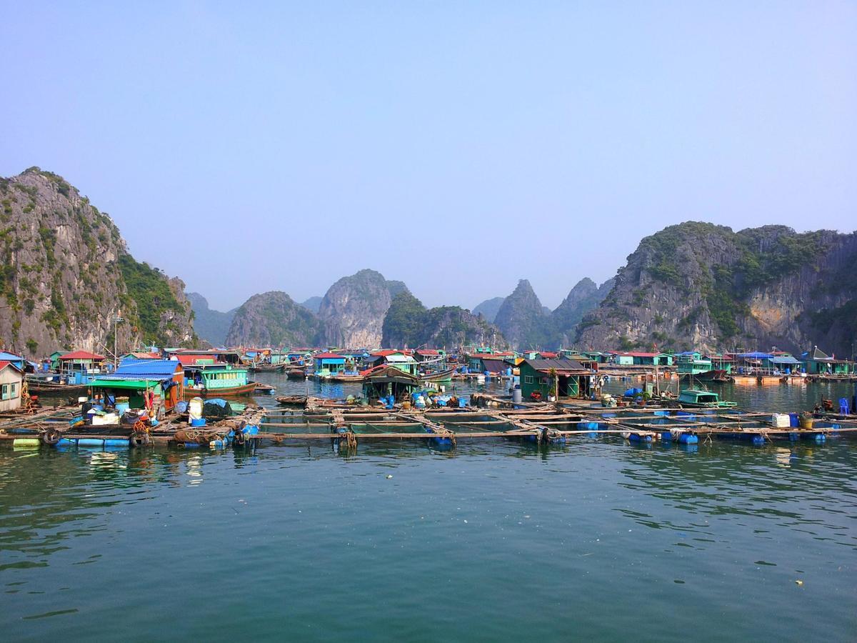 Phuong Dong Hotel Dong Khe Sau Zewnętrze zdjęcie